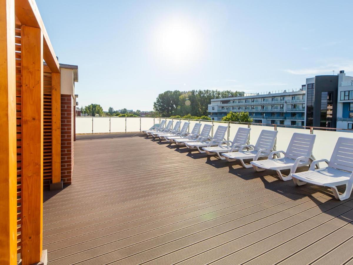 Marine Blizej Morza Apartment Kolobrzeg Ngoại thất bức ảnh