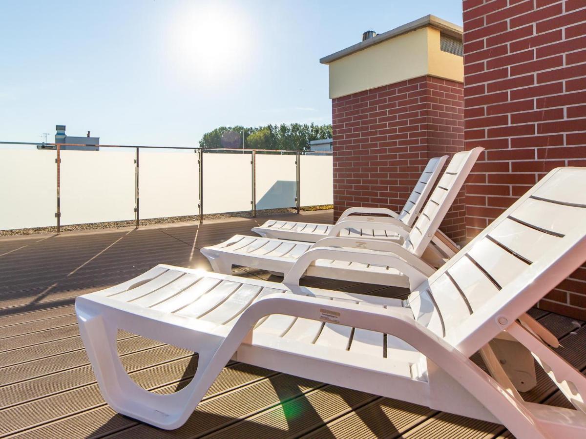 Marine Blizej Morza Apartment Kolobrzeg Ngoại thất bức ảnh