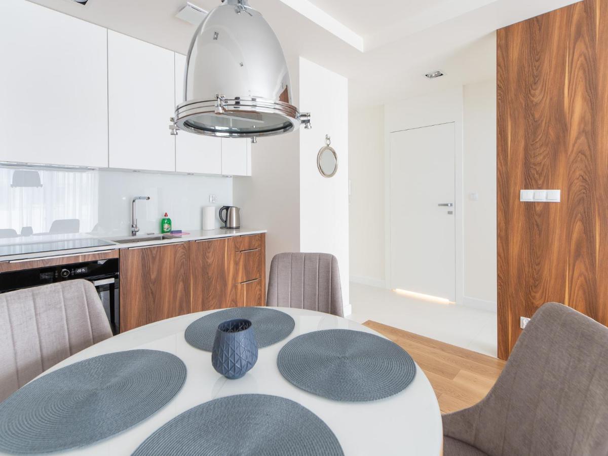 Marine Blizej Morza Apartment Kolobrzeg Ngoại thất bức ảnh